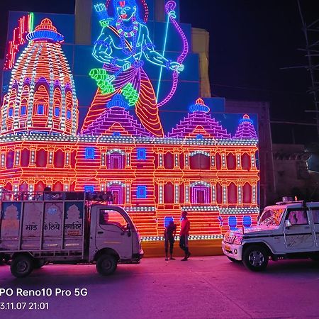 Hotel Parvati Residency Sitapur Muafi Esterno foto