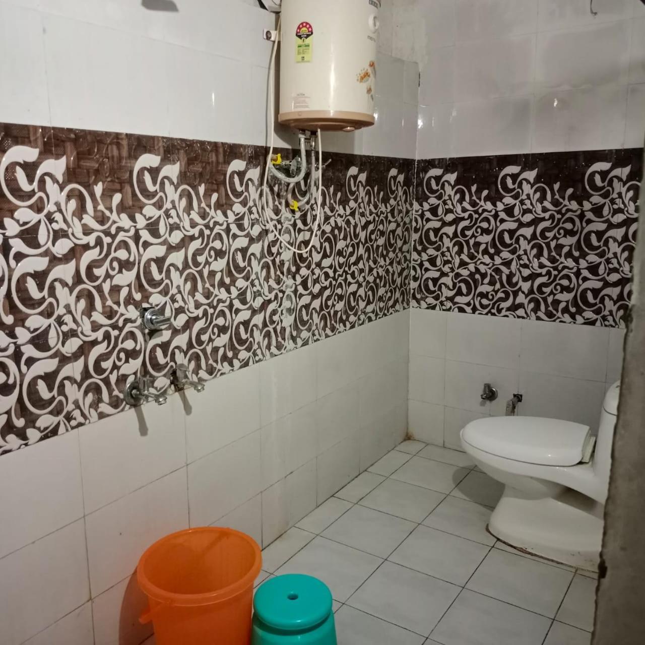 Hotel Parvati Residency Sitapur Muafi Esterno foto